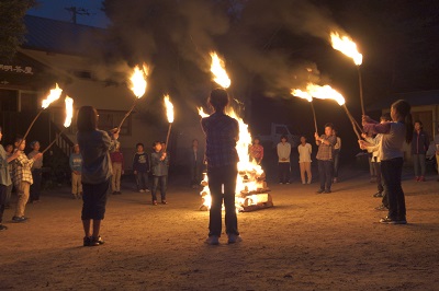 キャンプファイヤー点火